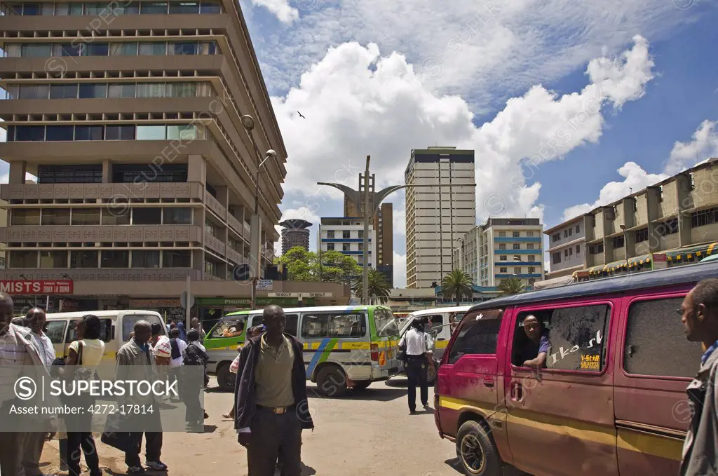 Kenya, Nairobi. Moi Avenue, Nairobi City Centre.