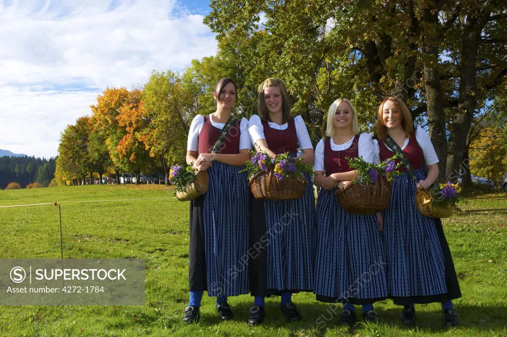 Traditional costumes in Saalfelden in Pinzgau, Salzburger Land, Austria