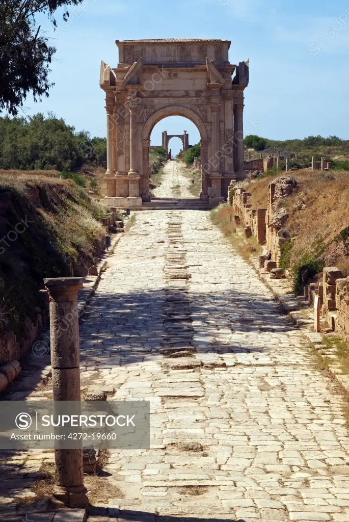 Libya, Leptis Magna. The arch of Septimus Severus astride the Cardo Maximus.