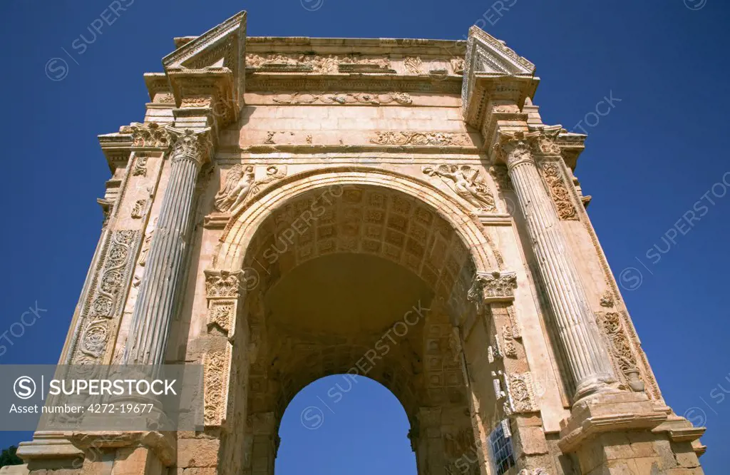 Libya; Tripolitania; Khums; Arch of Septimius Severus in the well preserved city of Lepcis Magna.