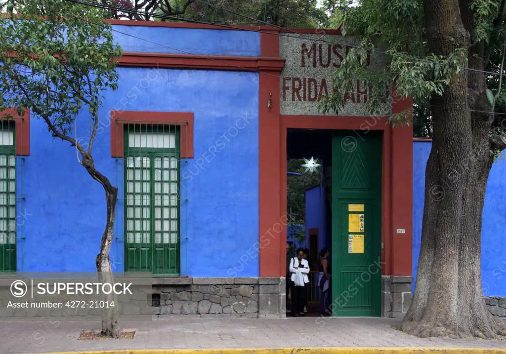 Mexico, Mexico City, Coyoacan. The Museo Frida Kahlo, a gallery of artwork by the Mexican painter Frida Kahlo in the house where she was born and spent most of her life.