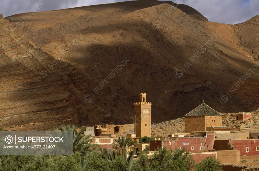 Temguilcht village, with its minaret and 'zaouia' or religious school, dominates the lower reaches of the Tizerkine Canyon