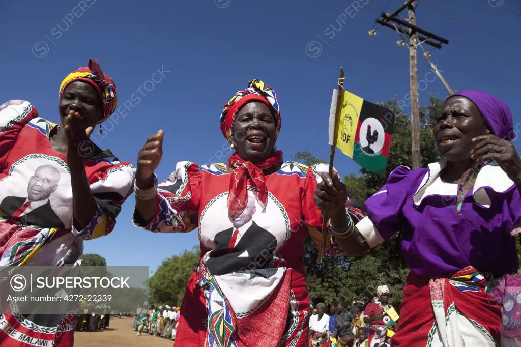 Malawi, Liliongwe. Supporters of Presidental hopeful Tembo, dance and support his campaign in a colourful Malawian manner