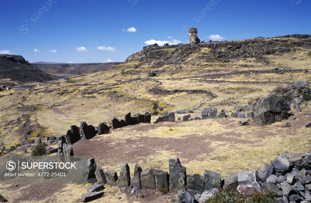 Chullpa (Inca burial chamber) and stone circle.