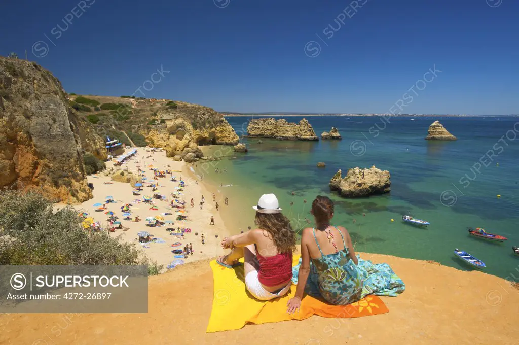 Praia Dona Ana, Algarve, Portugal