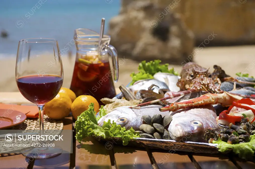 Restaurant, Praia dos Tres Irmaos near Alvor, Algarve, Portugal