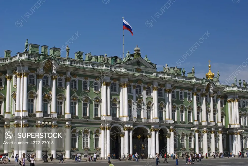 Russia, St Petersburg. Main entrance to the Saint Hermitage Museum or Winter Palace.