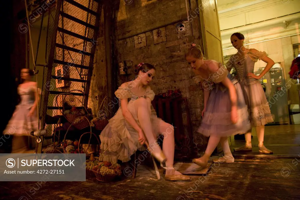 Russia; St.Petersburg; Ballerinas preparing themselves for the performance of Tchaikovsky's ballet 'The Nutcracker'