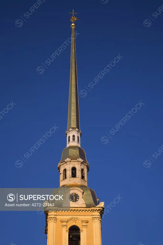 Russia, St.Petersburg; the golden pointed bell tower of the St.Peter and St.Paul's Cathedral.