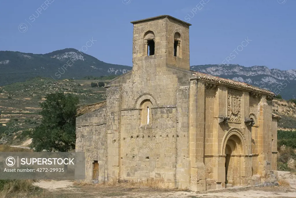 The chapel of Santa Maria de la Piscina, built by Ramiro Sanchez, a Navarran knight returning from the First Crusade to honour the Holy Pool of Jerusalem, sits amongst the vineyards near the village of Pecina