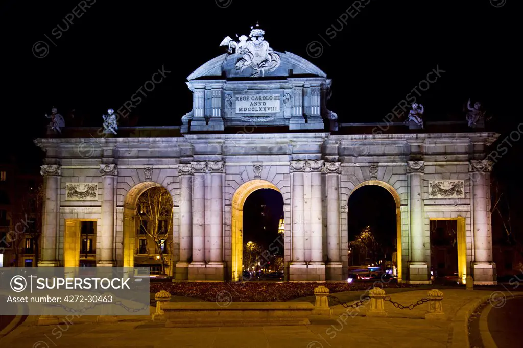 Puerta de Alcala on the Plaza de Independencia in Madrid, Spain