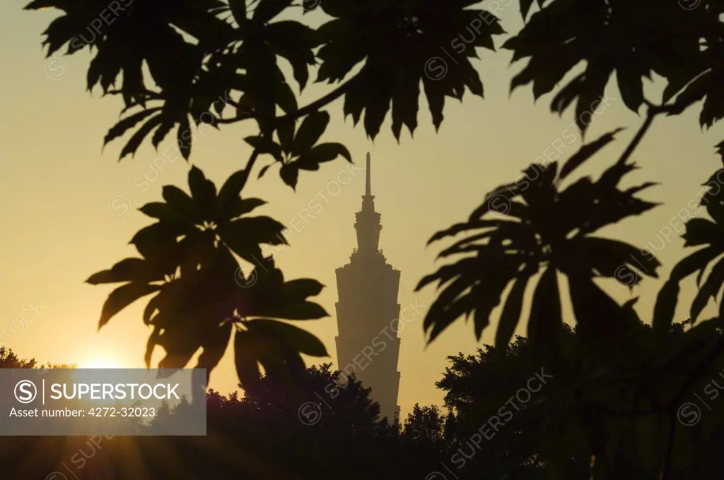 Taiwan Taipei Taipei 101 highest building in the world at sunset