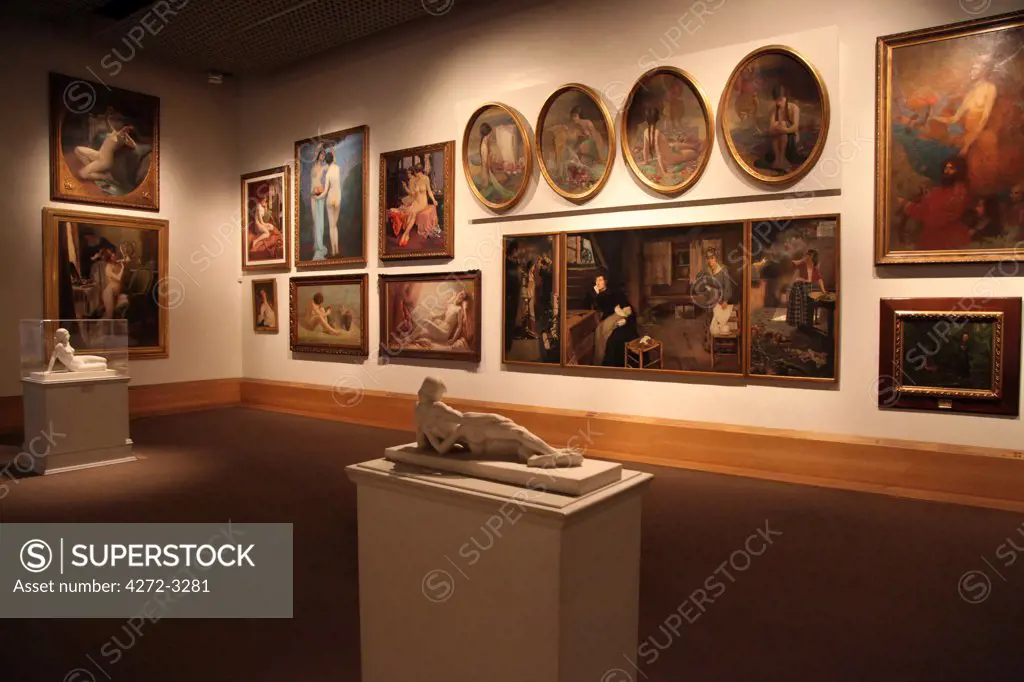 The Pinacoteca do Estado de S¹o Paulo (Portuguese for 'pinacotheca of the state of S¹o Paulo') is one of the most important art museums in Brazil.