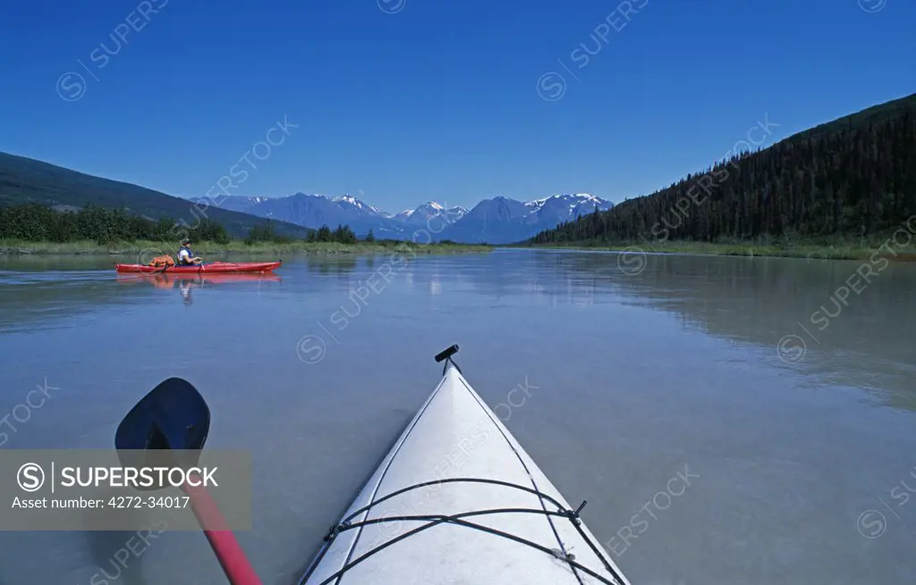 USA, Alaska, Wrangell-St Elias National Park and Preserve. Kayaking in Moose Valley.