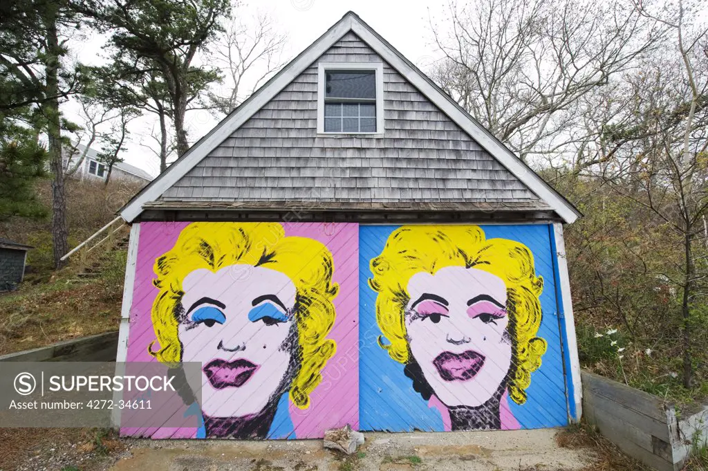 USA, Massachussets, Cape Cod, garage door painted with Marilyn Monroe face