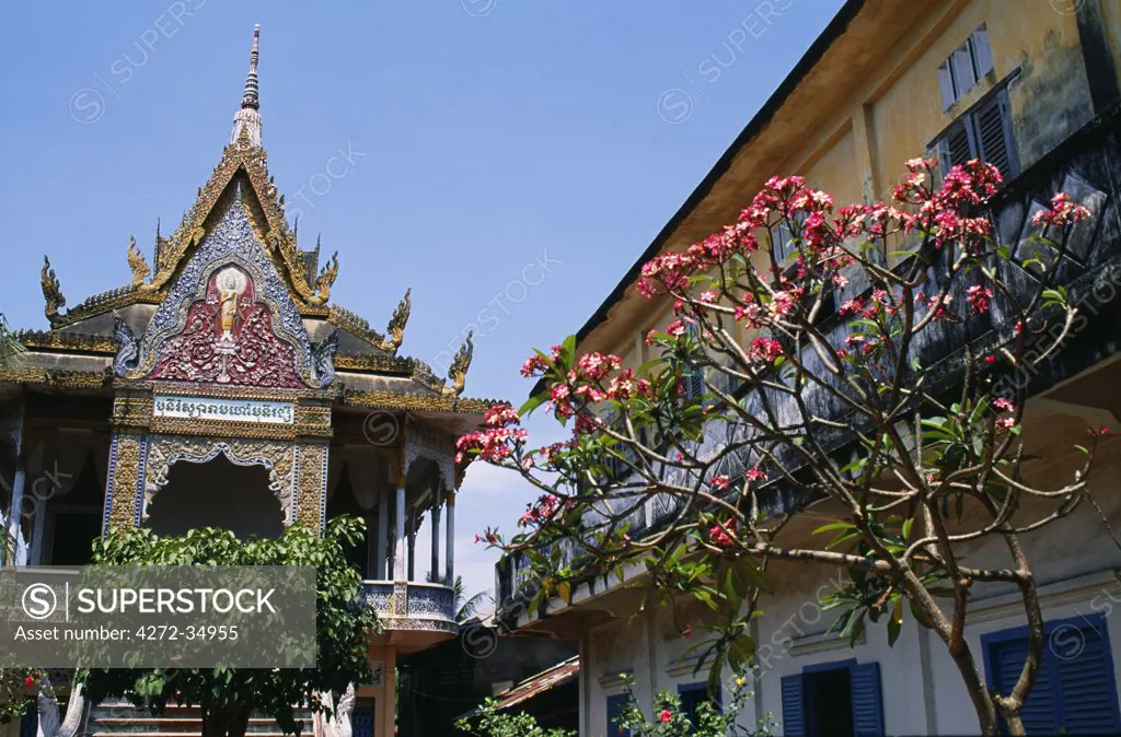 Munirangsyaram Pagoda in the town of Cantho.A Khmer Pagoda built in 1946. The upper hall above the steps lined with three-headed snakes, contains two statues of Sakyamuni, one seated and one reclining.