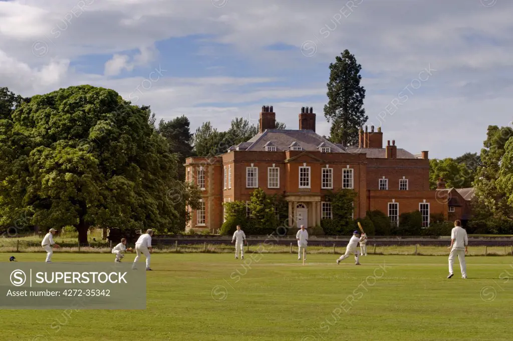 UK, North Wales, Wrexham. Village cricket at Iscoyd Park.