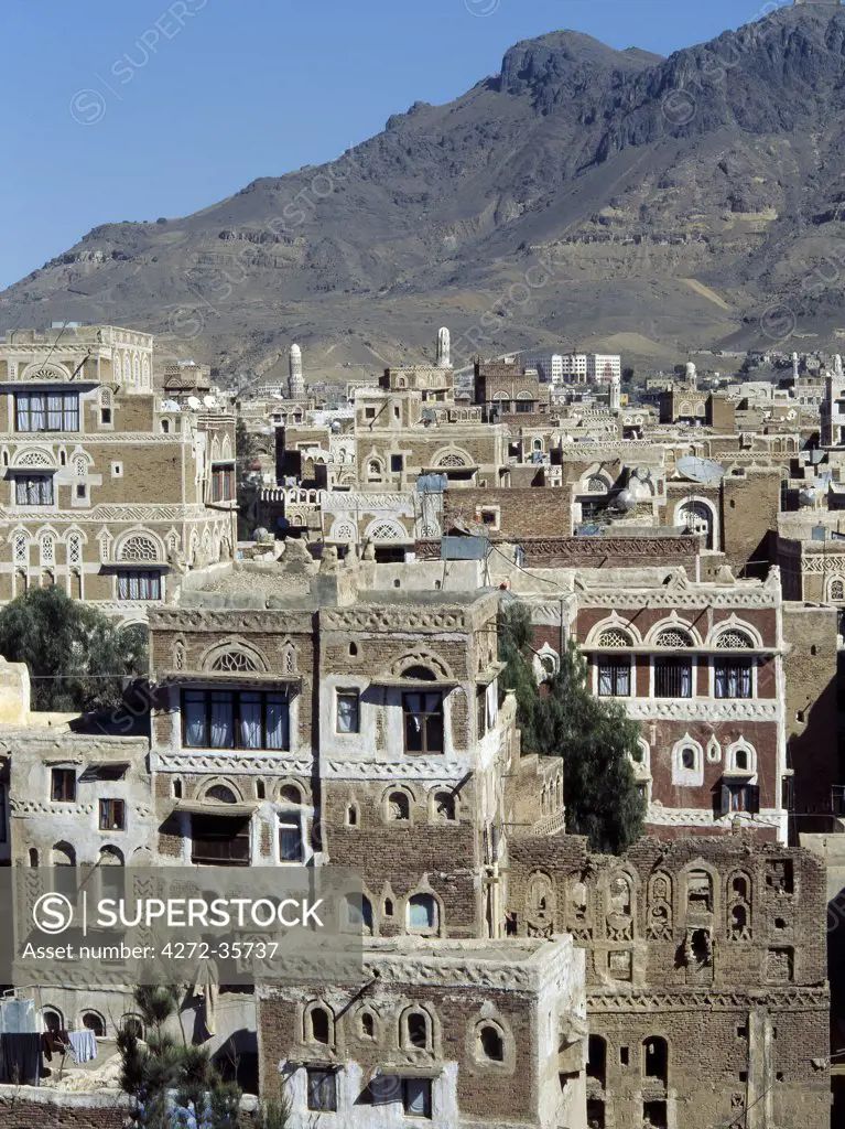 Surrounded by a massive 20 to 30 foot high wall, old Sanaa is one of the worlds oldest inhabited cities.  Several stone and brick buildings date back to the 11th Century AD, many are over 400 years old.  Modern buildings follow the same 1,000 year old distinctive Yemeni architectural style.