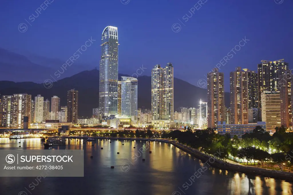 View of Nina Towers, Tseun Wan, New Territories, Hong Kong, China
