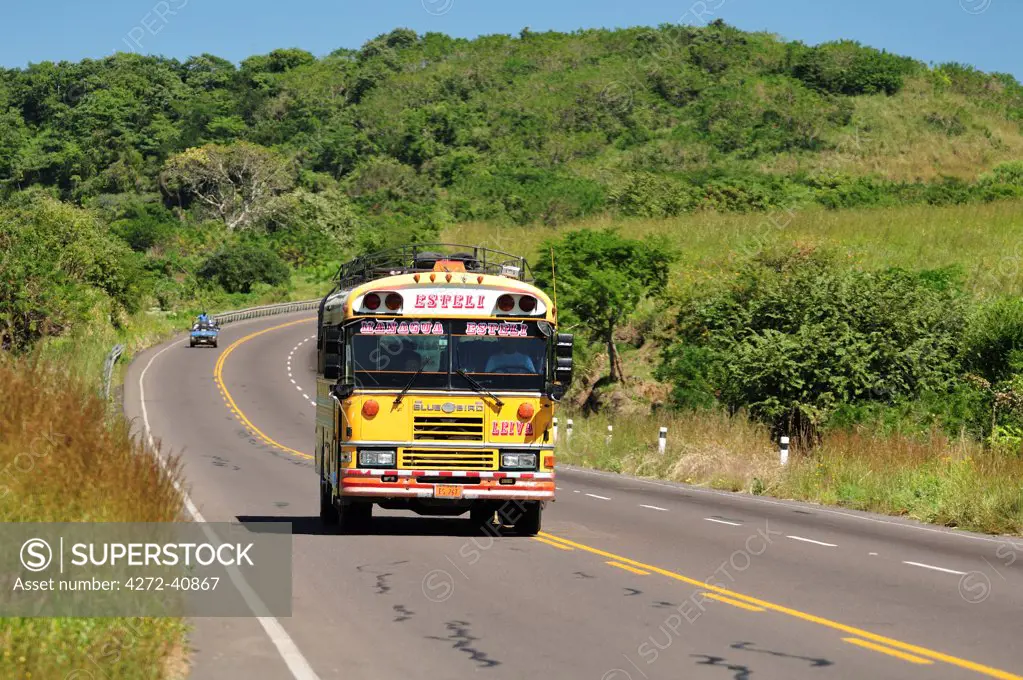 Local Bus, Lago de Managua, Nicaragua, Central America