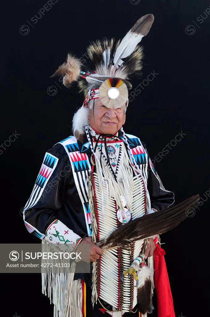 Native Indian Man, Lakota South Dakota, USA MR