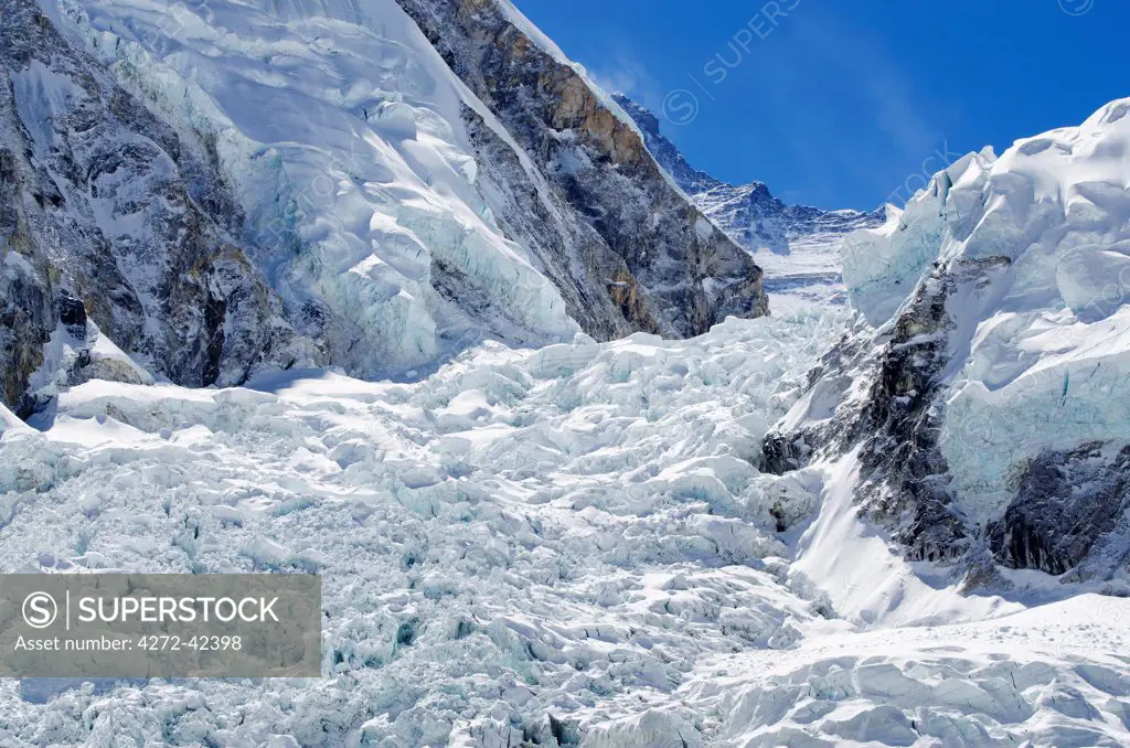 Asia, Nepal, Himalayas, Sagarmatha National Park, Solu Khumbu Everest Region, the Khumbu icefall on Mt Everest