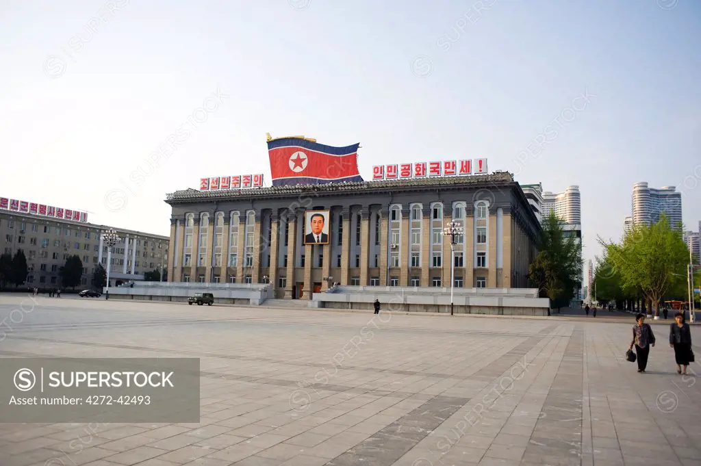 North Korea, Pyongyang.  Kim Il Sung Square