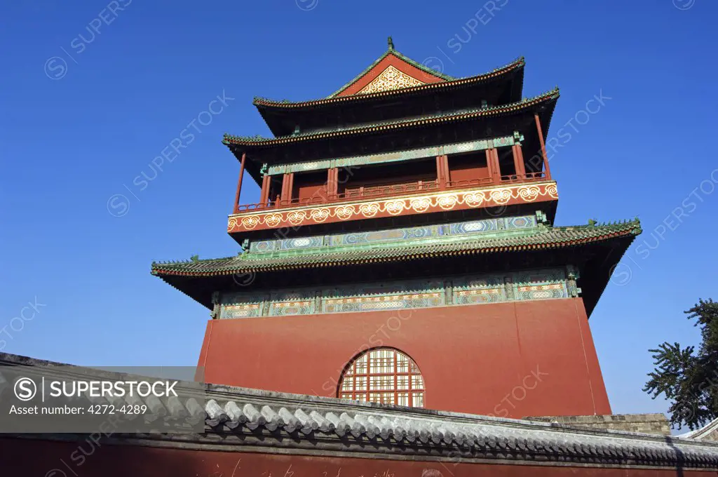 China, Beijing. The Drum Tower - a later Ming dynasty version originally built in 1273 marking the centre of the old Mongol capital.