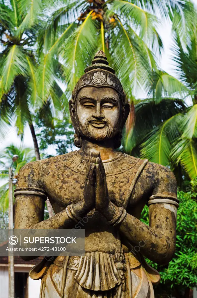 Sri Lanka, North Central Province, Mihintale, Ambasthale Dagoba, statue of King Mahinda
