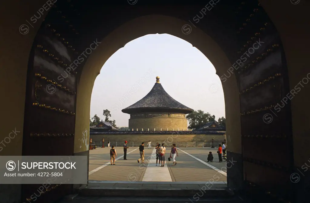 China, Beijing. Built entirely of wood without nails, the Hall of Prayer for Good Harvests, centre of the Temple of Heaven (or Tiantan) complex.