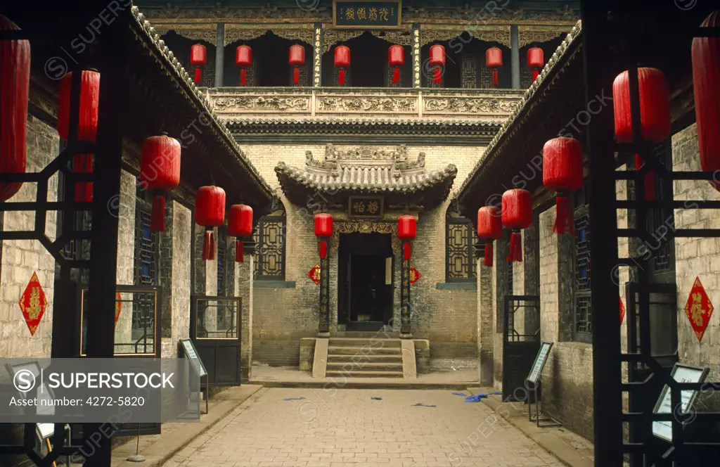China, Shanxi Province, Pingyao, Qiaojiabao village. Featured in the film 'Raise the Red Lantern', the Qiao Family Mansion near Pingyao