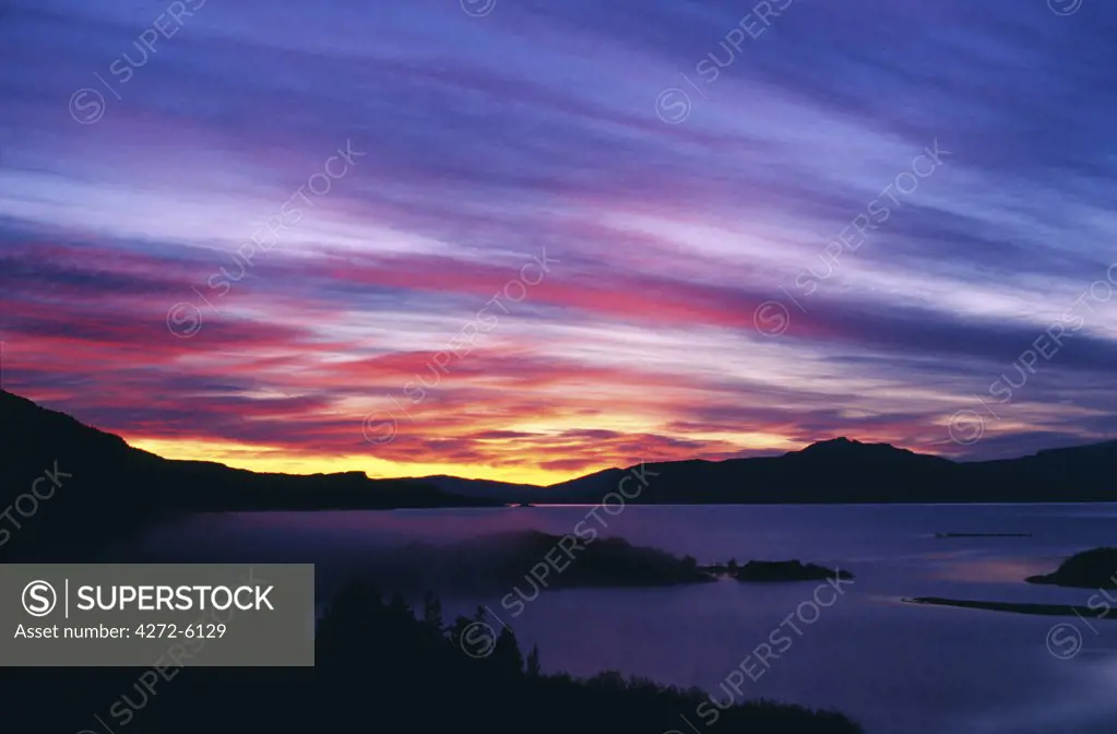 Sunrise over Lago Pehoe, Torres del Paine National Park