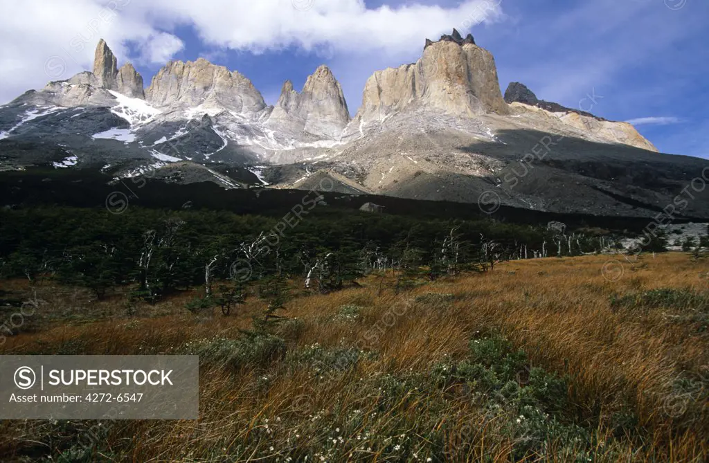 Chile, Torres del Paine National Park. Peaks of the Vallee Franche.