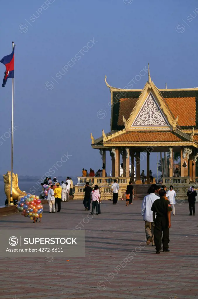 Sisowath Quay on Tonle Sap River.