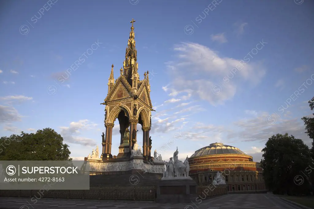 The Albert Memorial with the Albert Hall in the backgorund.