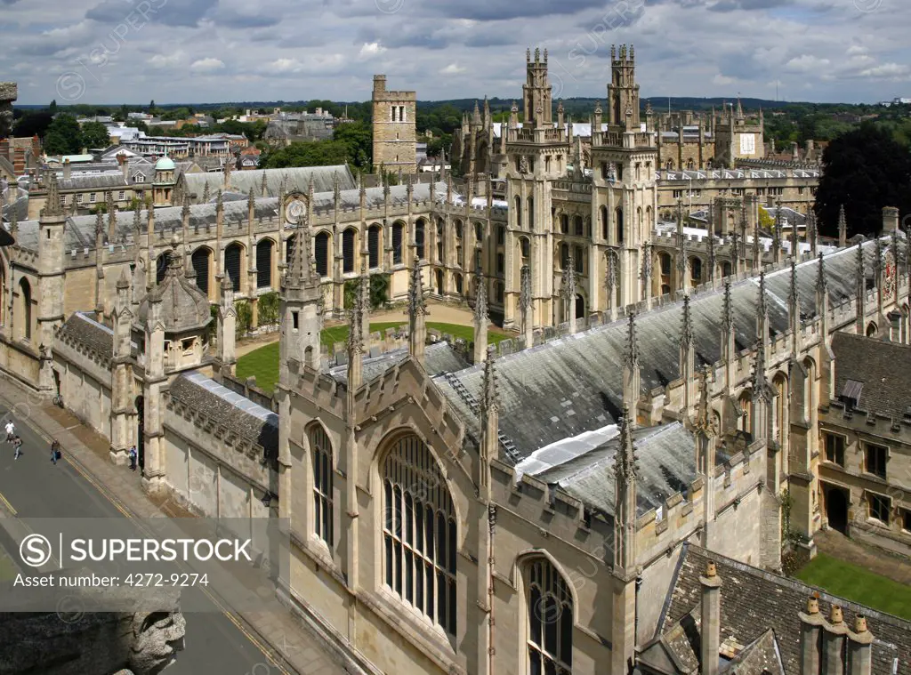 UK, England, Oxford. The All Souls College in Oxford seen from the Tower of St. Mary the Virgin.