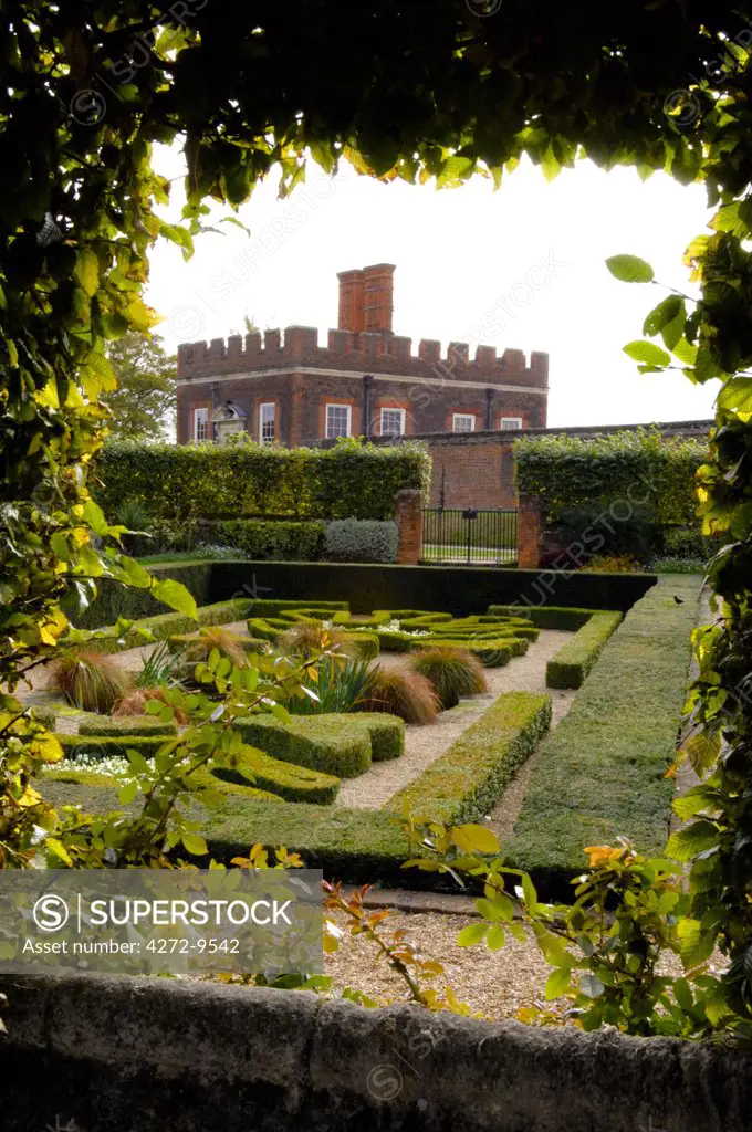 England, London, Hampton Court Palace and gardens