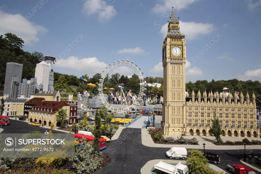 England, Berkshire, Windsor. Details of London at Legoland showing Big Ben, the Houses of Parliament and Canary Wharf.