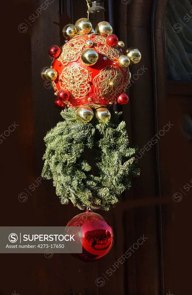 Christmas Crown, Decorations in Alsace, in the East of France