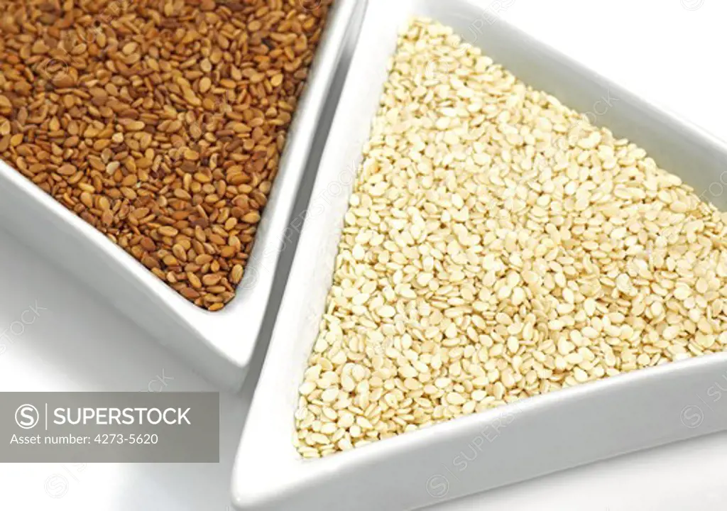 Gold Coloured Sesam And Natural Sesam Seeds