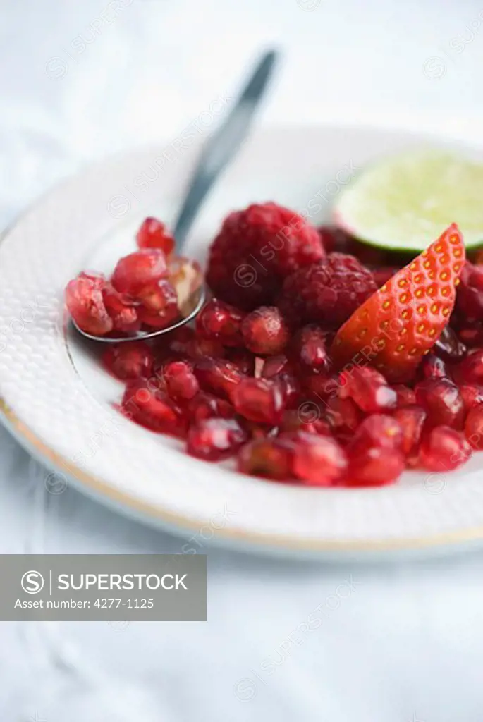 Pomegranate fruit salad with rosewater