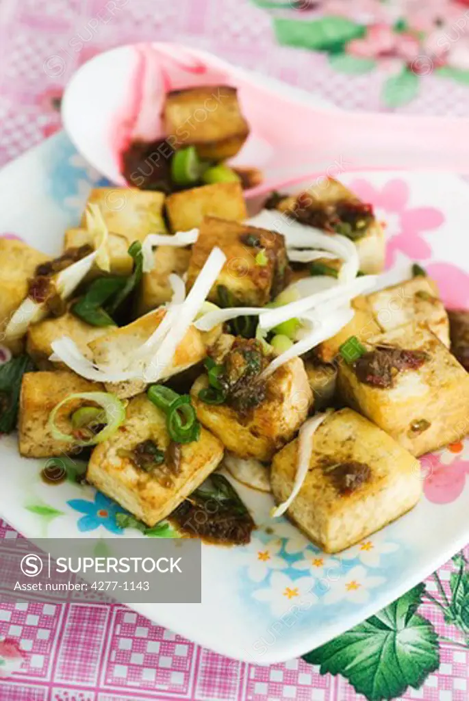 Sauted tofu with soy sauce