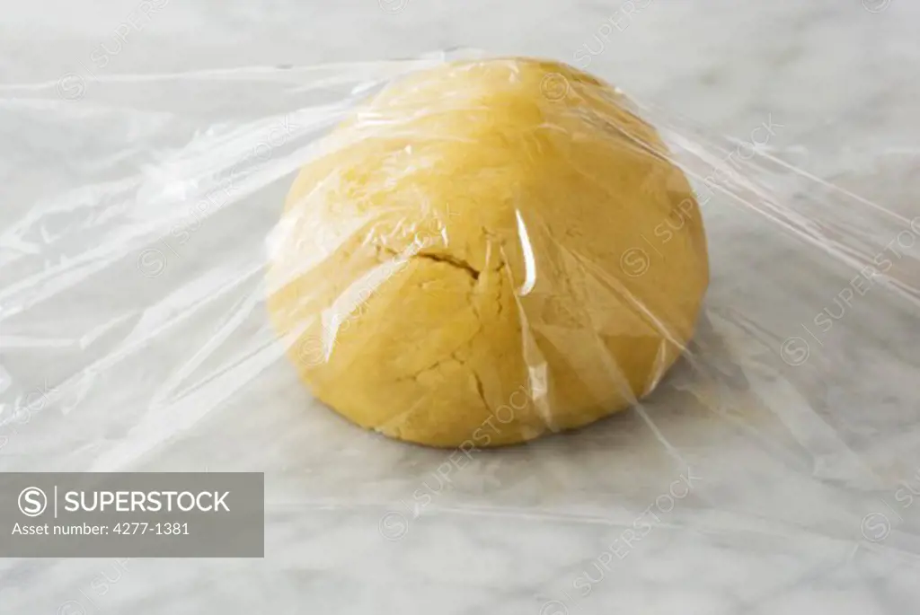 Making shortcrust pastry dough