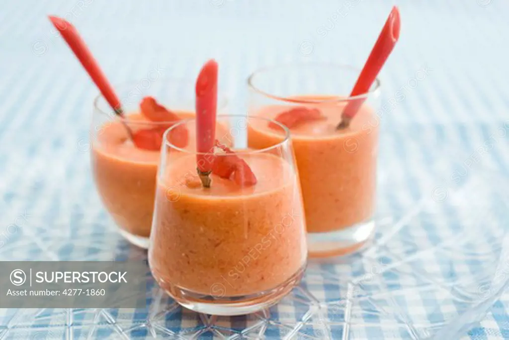 Red bell pepper panacotta with ginger