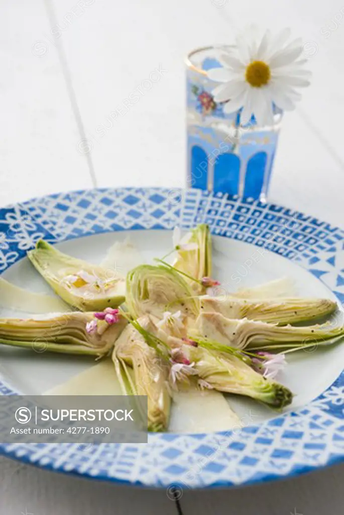 Raw artichoke and parmesan salad