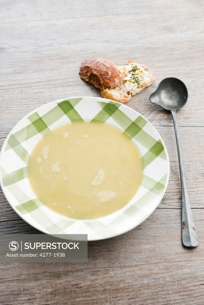 Asparagus soup