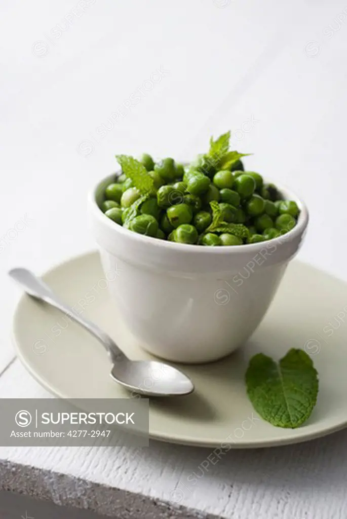 Peas with mint
