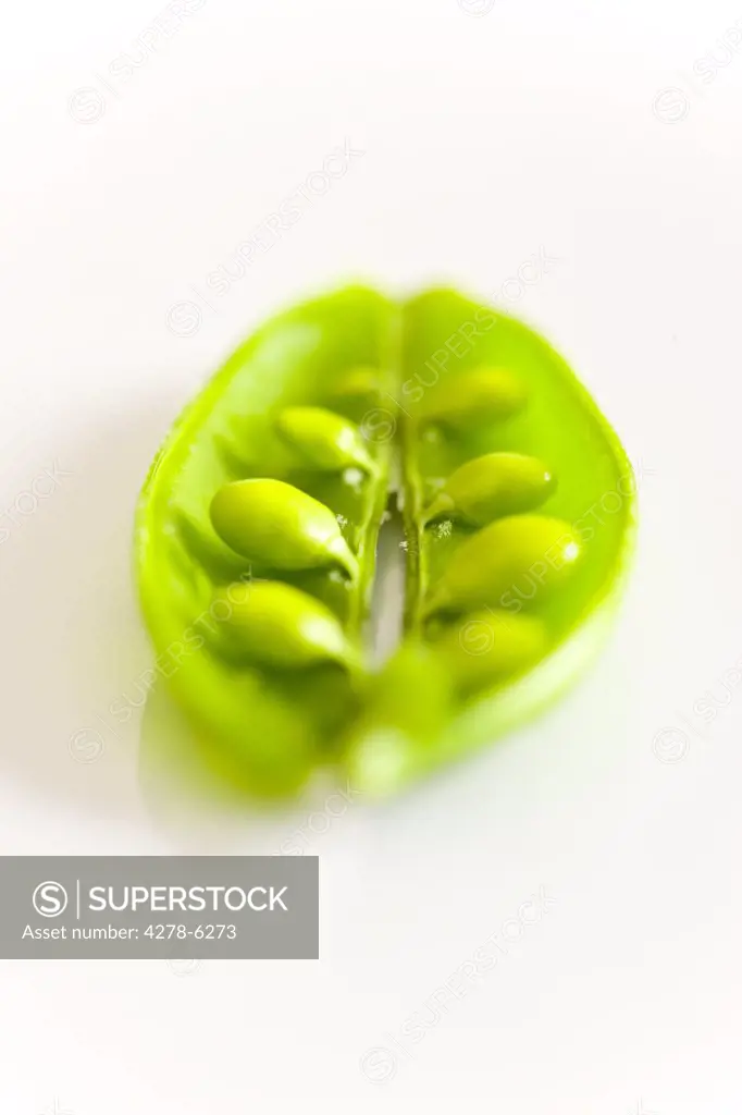 Close up of peas in a pod