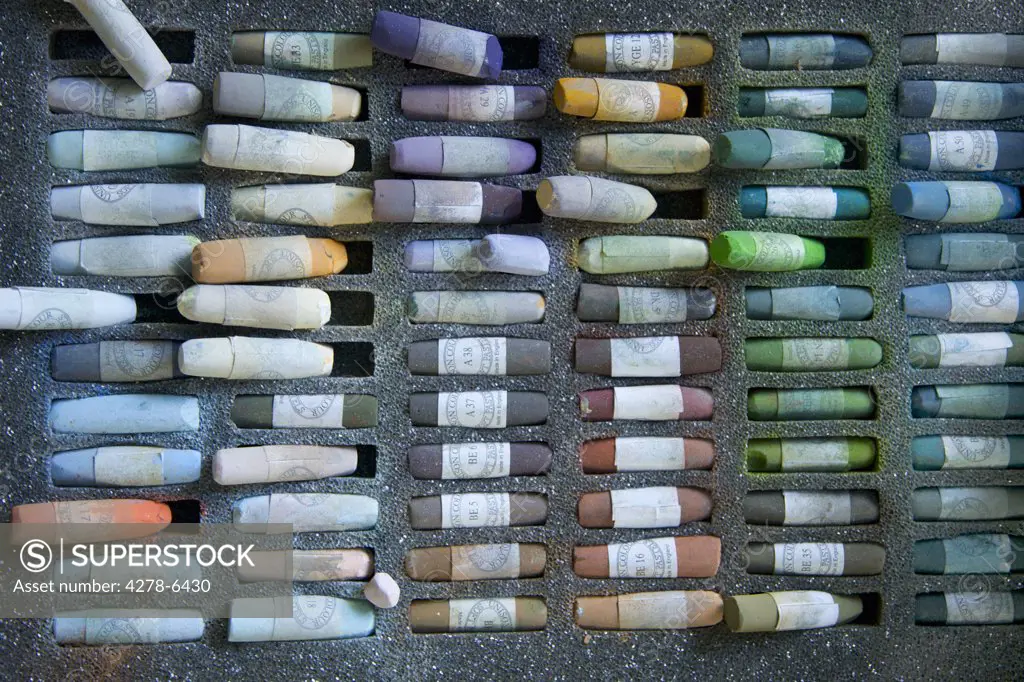 Mixed color chalks