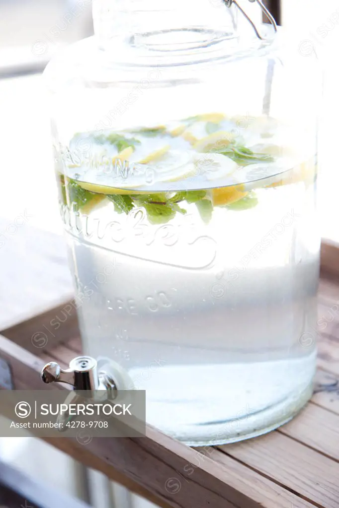 Lemonade Glass Jar Dispenser